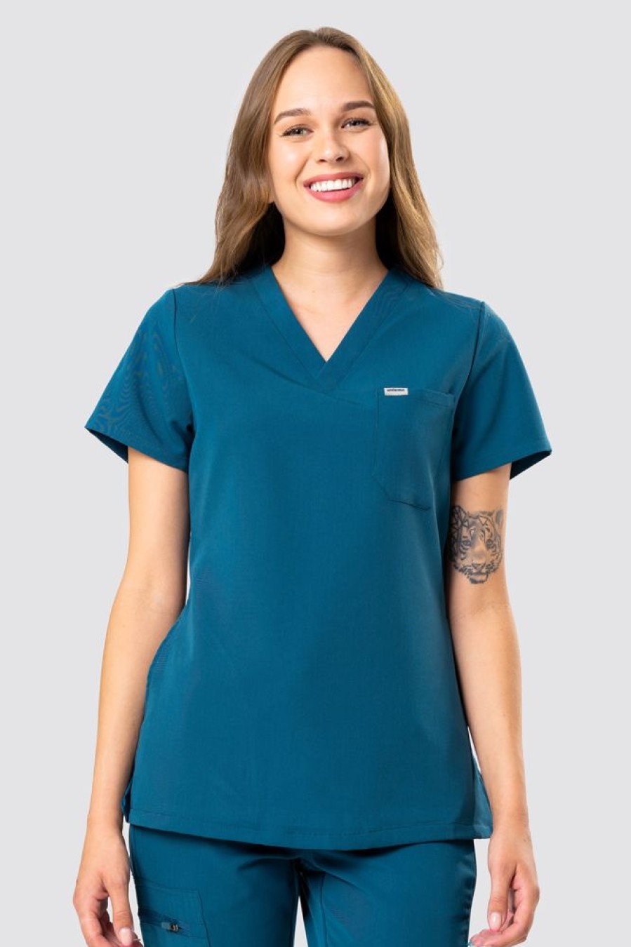 Odziez Medyczna uniformix Bluzy Medyczne | Bluza Medyczna Damska Uniformix Rayon, 3001-Caribbean Blue Morski