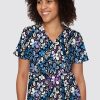 Odziez Medyczna uniformix Bluzy Medyczne | Bluza Medyczna Damska Med Couture Print, 8564 Sbfl Wielokolorowe